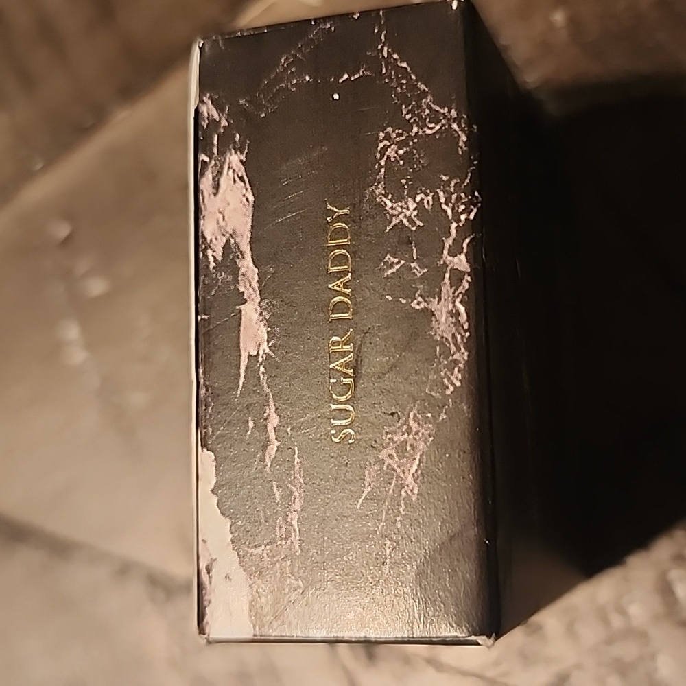 🆕️Artist Couture Diamond Glow Powder-SUGAR DADDY - Picture 6 of 8